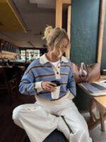 ⁦كنزة صوف بولو مخططة بتباين الألوان للنساء⁩ - الصورة ⁦41⁩