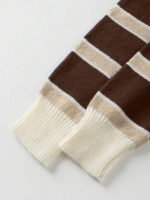 ⁦كنزة صوف بولو مخططة بتباين الألوان للنساء⁩ - الصورة ⁦56⁩