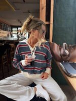 ⁦كنزة صوف بولو مخططة بتباين الألوان للنساء⁩ - الصورة ⁦58⁩