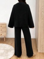 ⁦طقم صوف نسائي قطعتين – كنزة بسحاب وبنطلون كاجوال⁩ - الصورة ⁦8⁩