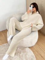 ⁦طقم صوف نسائي قطعتين – كنزة بسحاب وبنطلون كاجوال⁩ - الصورة ⁦16⁩