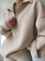 ⁦بلوزة نسائية كاجوال بسحاب نصفية – لون موحد⁩ - الصورة ⁦9⁩