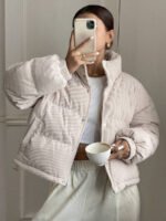 ⁦DAZY معطف نسائي من القطيفة بياقة عالية⁩ - الصورة ⁦4⁩