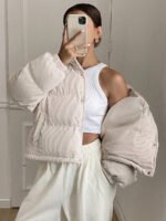 ⁦DAZY معطف نسائي من القطيفة بياقة عالية⁩ - الصورة ⁦7⁩