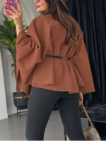 ⁦معطف أنيق بأكمام قصيرة وياقة عالية وفضفاض مع حزام⁩ - الصورة ⁦34⁩