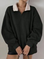 ⁦بلوزة رياضية نسائية بخامة مخمل وقصة متداخلة⁩ - الصورة ⁦2⁩