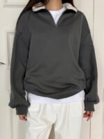 ⁦بلوزة رياضية نسائية بخامة مخمل وقصة متداخلة⁩ - الصورة ⁦14⁩