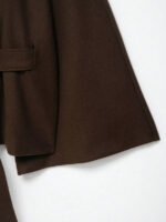 ⁦معطف صوف نسائي قصير بحزام وياقة عالية⁩ - الصورة ⁦11⁩