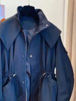 ⁦معطف ترنش بجيب سحاب وأزرار أمامية⁩ - الصورة ⁦21⁩