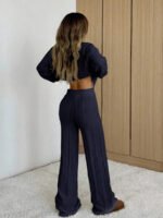 ⁦SHEIN EZwear طقم قطعتين نسائي بلوزة وبنطلون⁩ - الصورة ⁦12⁩