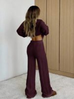 ⁦SHEIN EZwear طقم قطعتين نسائي بلوزة وبنطلون⁩ - الصورة ⁦17⁩