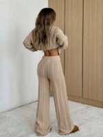 ⁦SHEIN EZwear طقم قطعتين نسائي بلوزة وبنطلون⁩ - الصورة ⁦22⁩