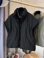 ⁦معطف انيق بسحاب وبدون أكمام⁩ - الصورة ⁦10⁩