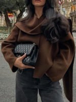 ⁦معطف نسائي قصير بأكمام طويلة وياقة V⁩ - الصورة ⁦4⁩