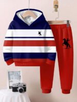 ⁦طقم أولاد قطعتين  تصميم فضفاض وطبعات ملونة⁩ - الصورة ⁦3⁩