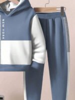 ⁦طقم أولاد قطعتين  تصميم فضفاض وطبعات ملونة⁩ - الصورة ⁦11⁩