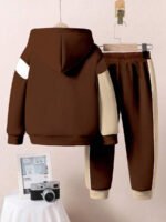 ⁦طقم أولاد قطعتين  تصميم فضفاض وطبعات ملونة⁩ - الصورة ⁦59⁩