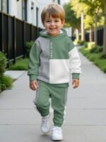 ⁦طقم أولاد قطعتين  تصميم فضفاض وطبعات ملونة⁩ - الصورة ⁦73⁩