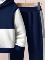 ⁦طقم أولاد قطعتين  تصميم فضفاض وطبعات ملونة⁩ - الصورة ⁦93⁩