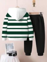 ⁦طقم أولاد قطعتين  تصميم فضفاض وطبعات ملونة⁩ - الصورة ⁦96⁩