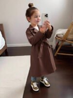 ⁦معطف بناتي طويل خفيف⁩ - الصورة ⁦19⁩